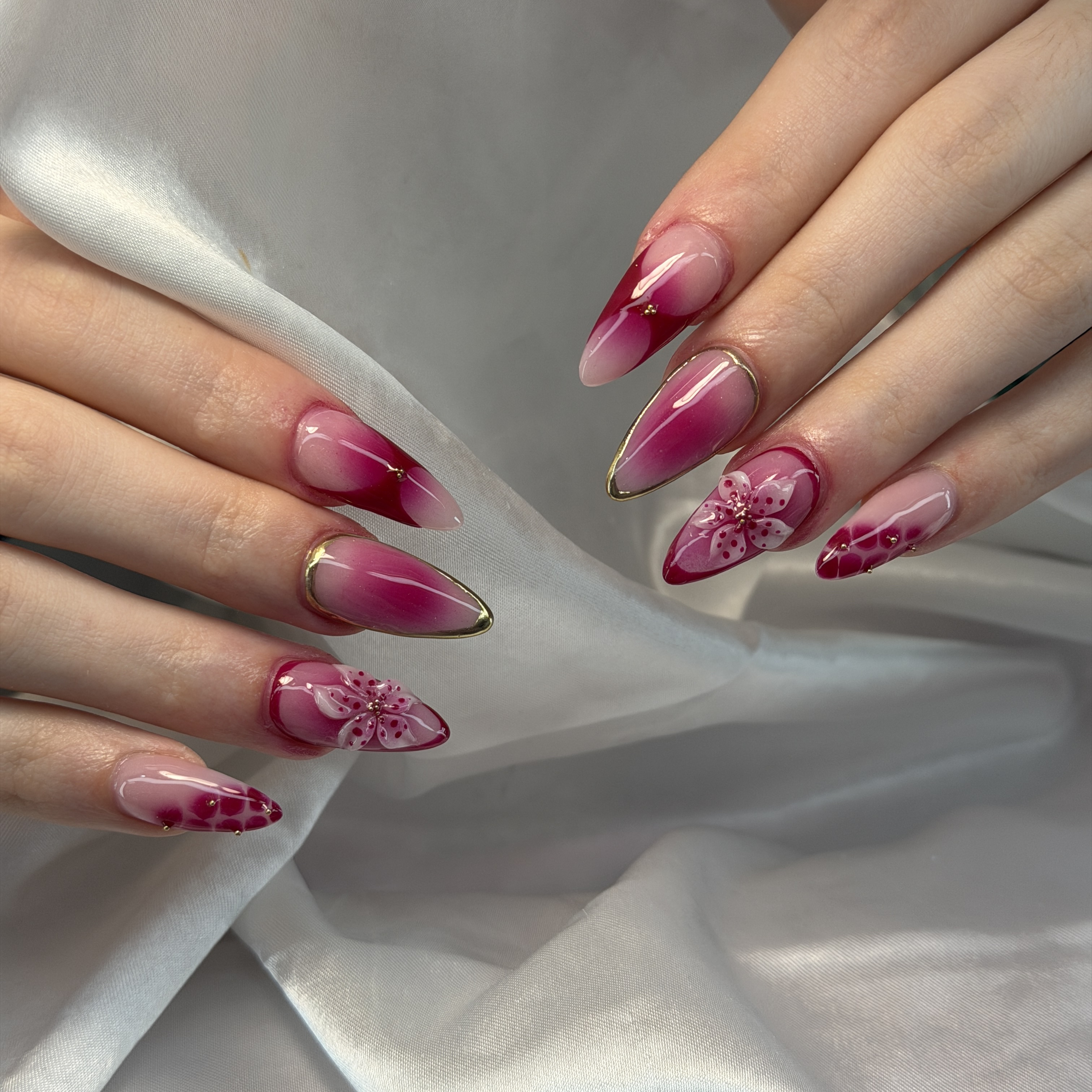 Paraffin Wax for Hands and Feet: What Is It and Why Do People Love It?