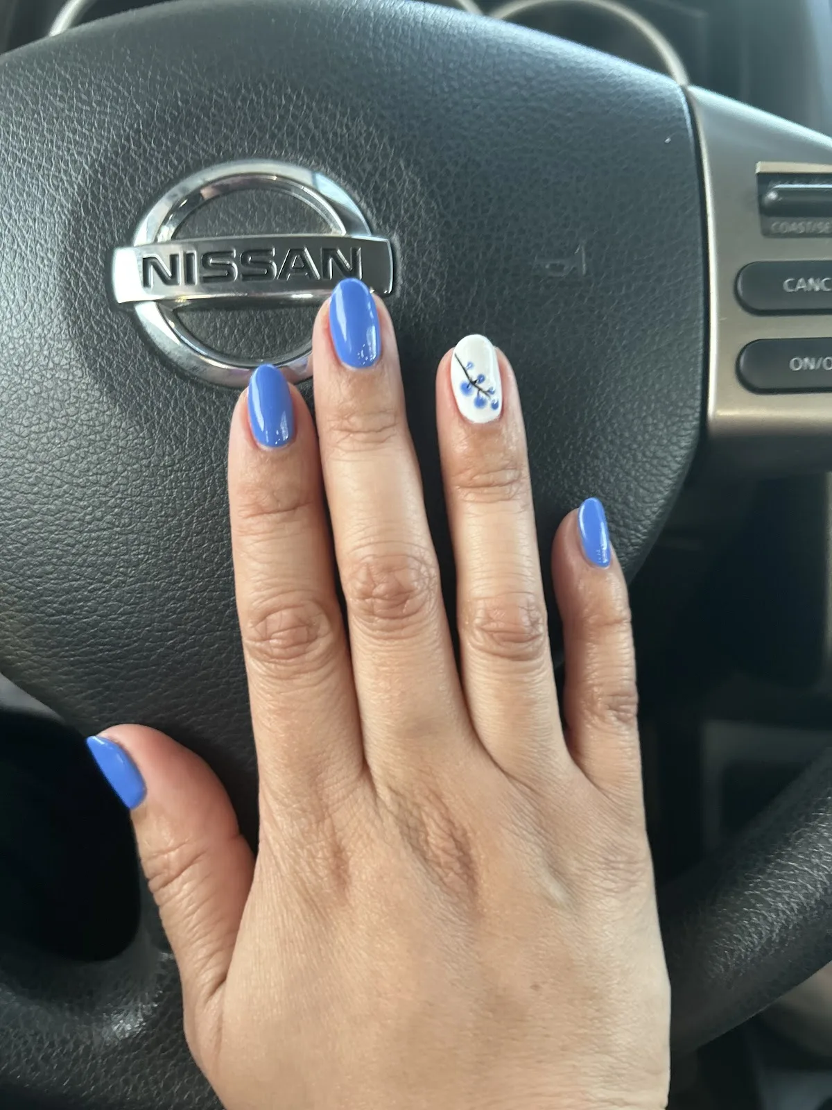 How to Choose the Perfect Manicure or Pedicure for Your Lifestyle